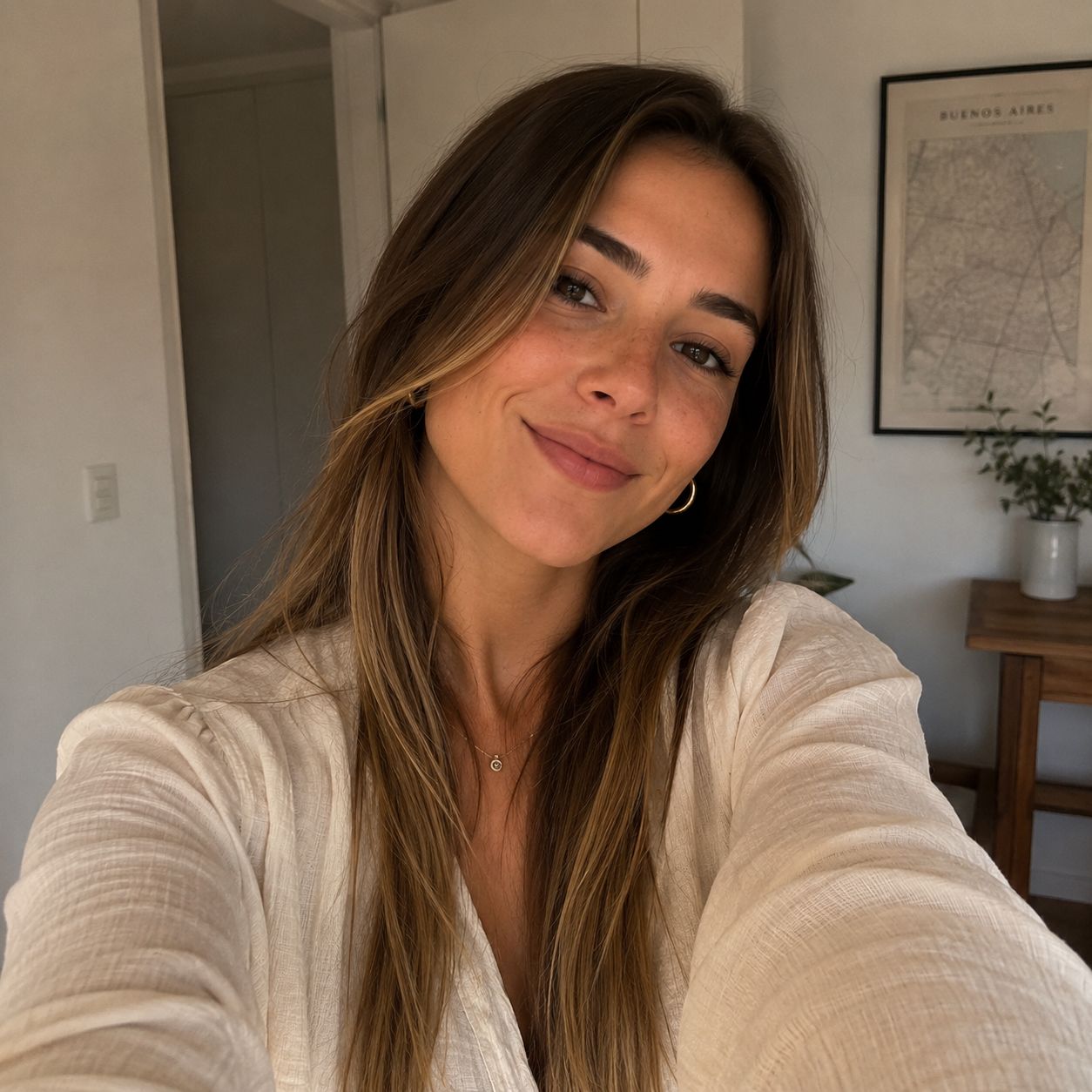 Luciana T.